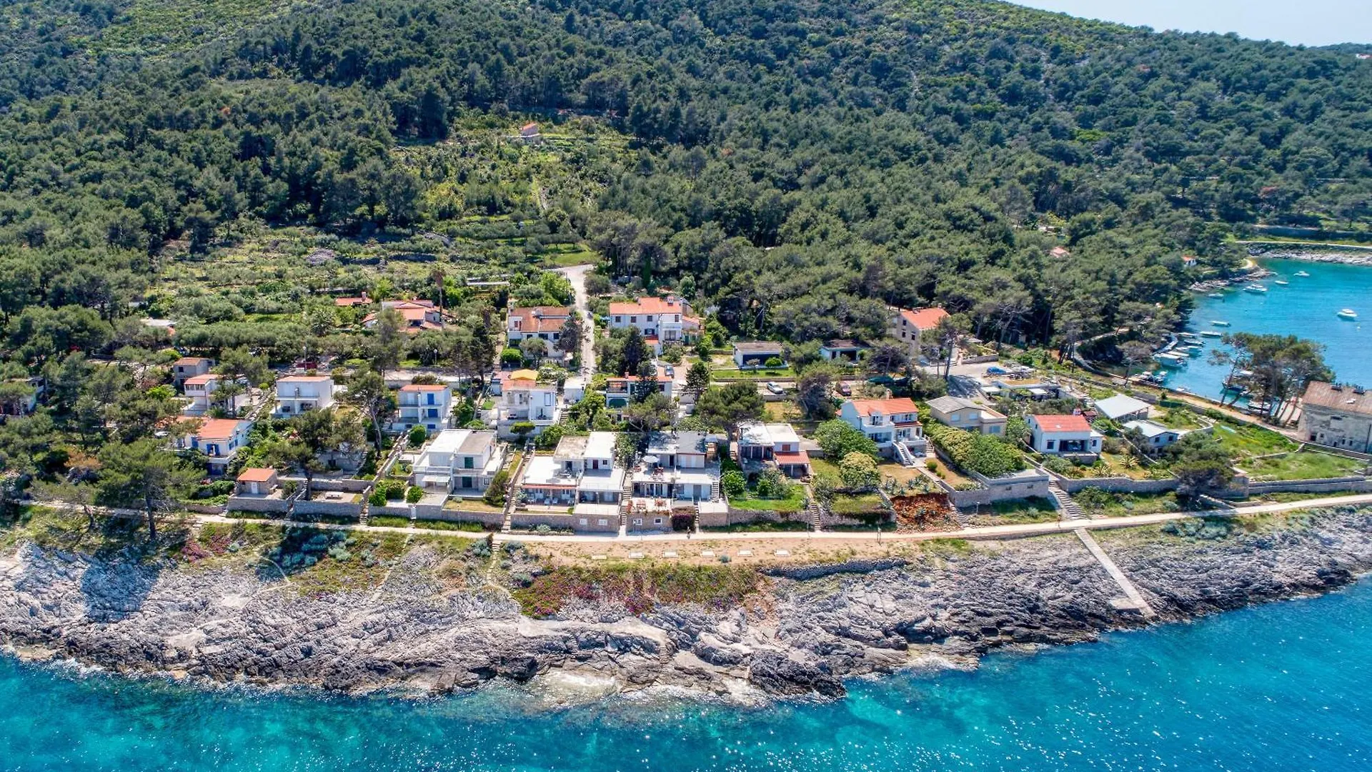 Cikat Bay Modern Apartment - Happy Rentals Mali Lošinj