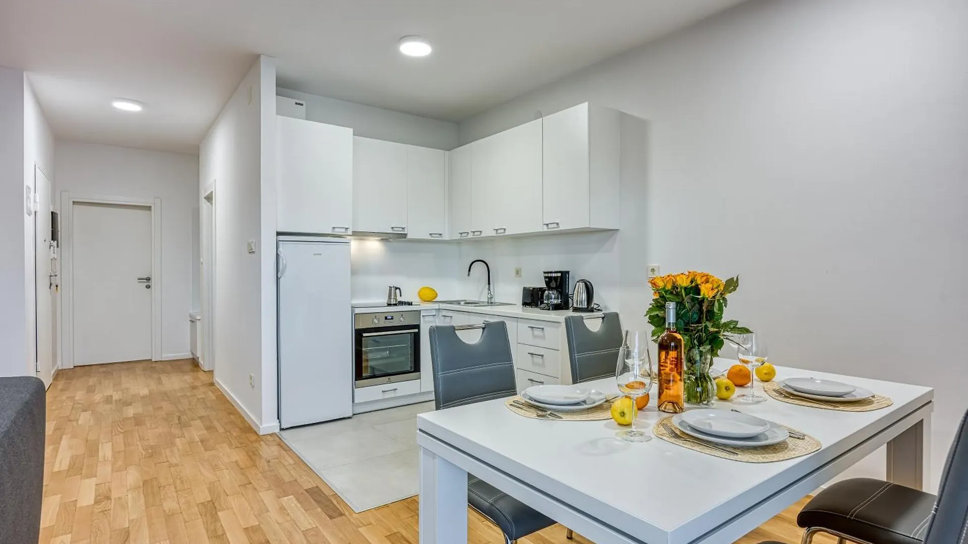 Cikat Bay Modern Apartment - Happy Rentals Mali Losinj