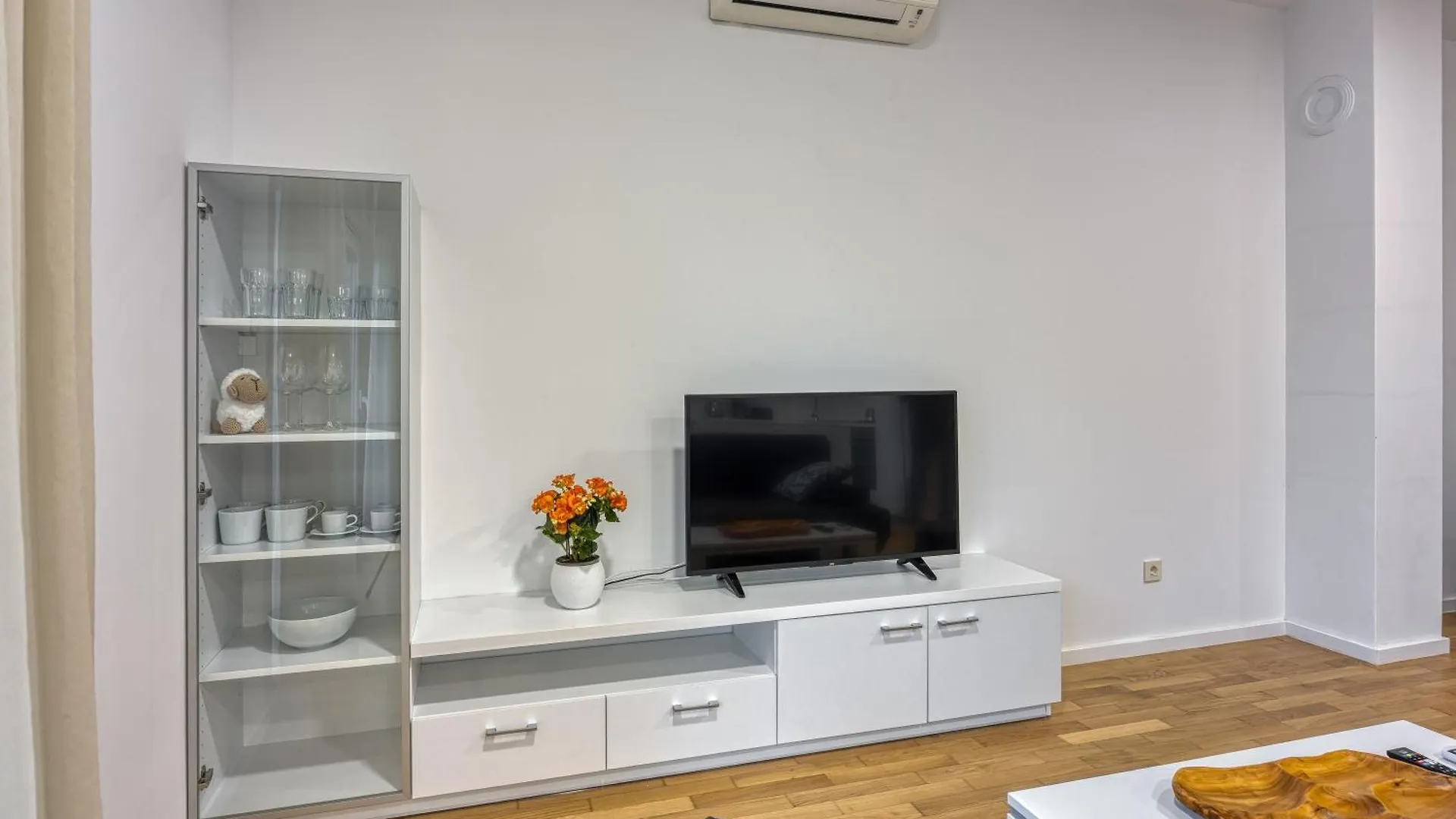 Cikat Bay Modern Apartment - Happy Rentals Mali Lošinj Hırvatistan